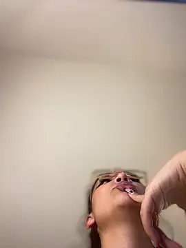 baby_lizy webcam