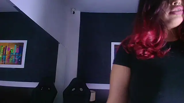 EvaaFoxxy1 webcam