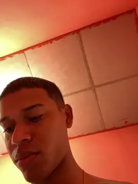Curly27 webcam