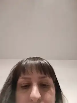 EmmaKrosss webcam