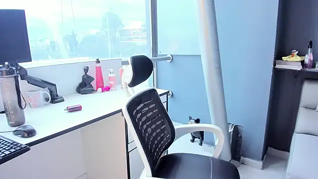 Crystal_Moom webcam