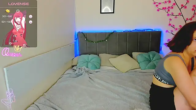 DellaRows webcam