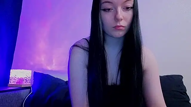 Naomi_Lanee webcam