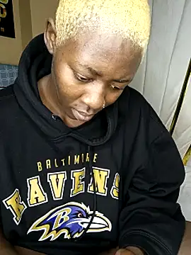 SquirtQueen16 webcam
