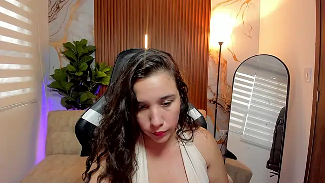 Ela_Maxwell_ webcam