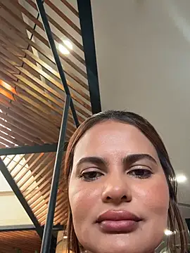Irina_Velvett webcam