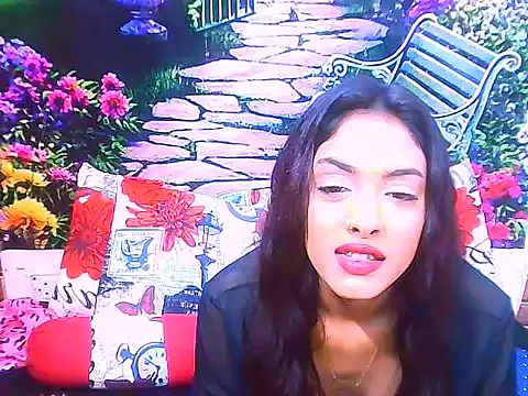 IndianPretty14u2Luv webcam