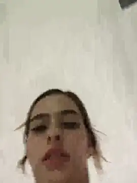 Alessandra_Schmoll webcam