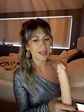 CelynaRoss webcam