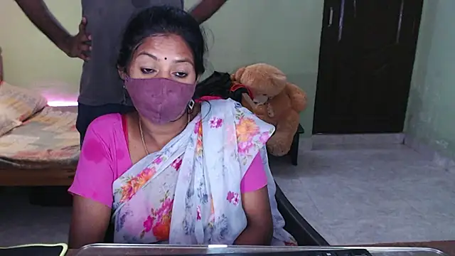 HotGulabi webcam
