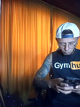 sebastian_horny webcam
