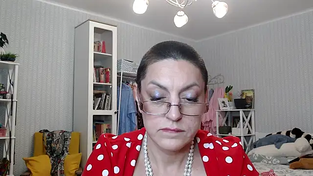 BloomingAllure webcam