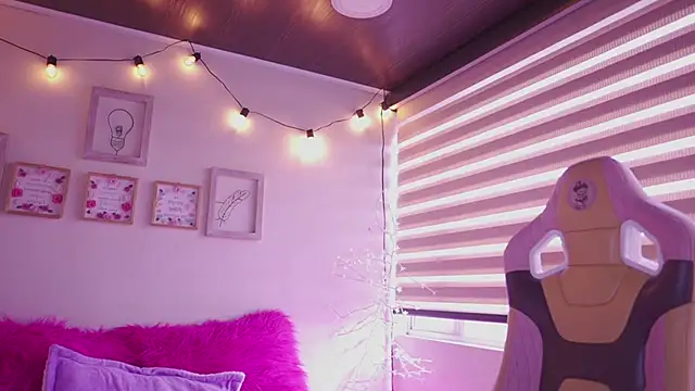 tommy_blue webcam