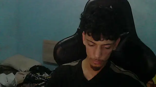 Dark_DesireX webcam
