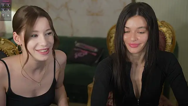 Selena_Glow webcam