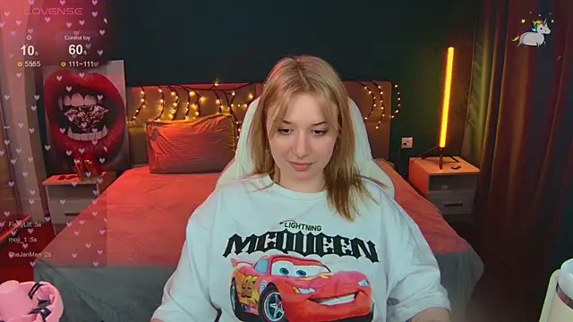 eridabytrend - Eridabytrend's free webcam - UK Sex Cams