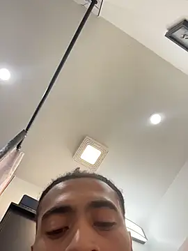 Mellyj053 webcam