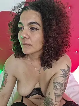 nicolette_rock webcam