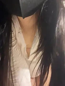 linaa_sexxy - Linaa_sexxy's free webcam - UK Sex Cams
