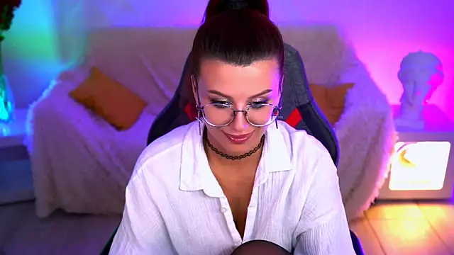 NicoleMun webcam