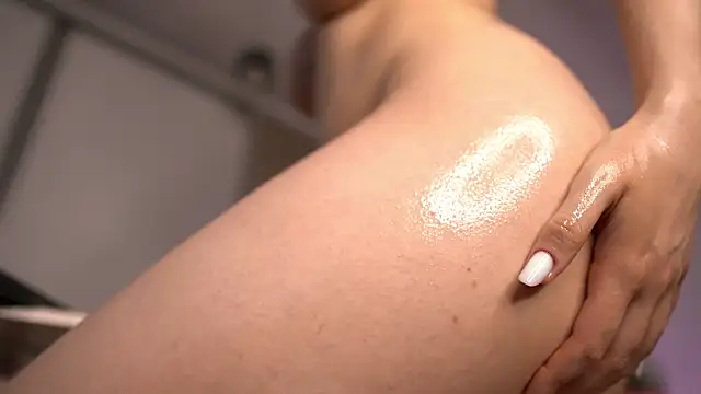 Mona_Lisss webcam