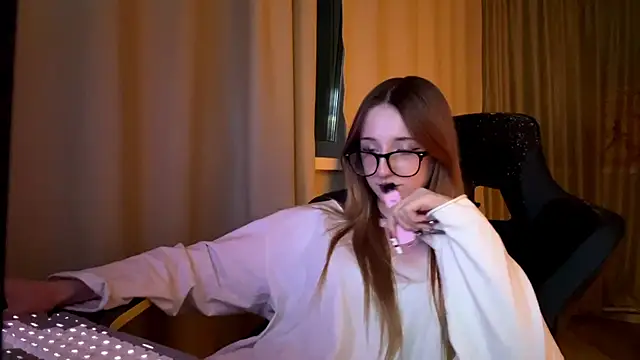 Sunshine_Kira webcam
