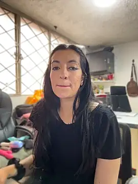 Modella: SALOME_KORLAND