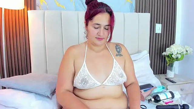Victoria_Guzman webcam
