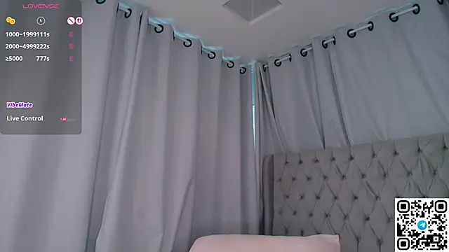 Skinny_Alice webcam
