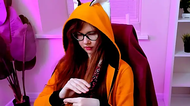 CarolGiggly webcam