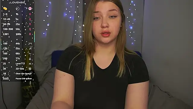 CuteSharloti webcam