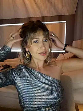 CelynaRoss webcam