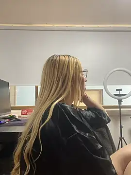 Aliss_Taylor1 webcam
