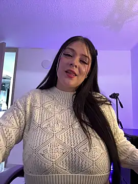 Layna_cold webcam