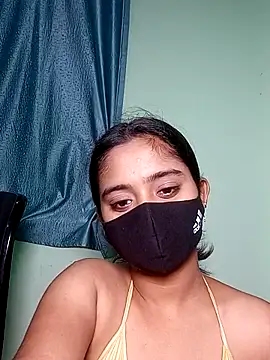 shrutee12 webcam
