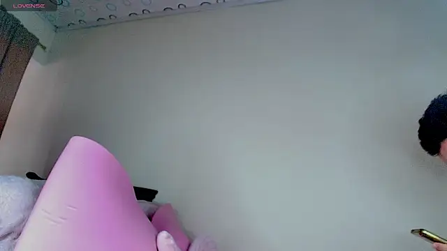 Nadine_Nassib webcam