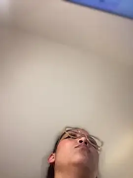 baby_lizy webcam