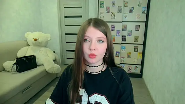 GinnyBlacky webcam