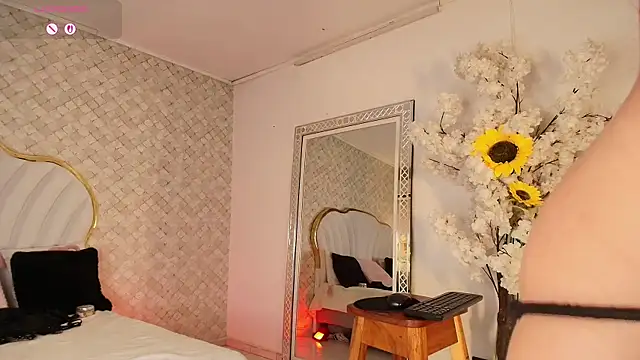 KatyaJackson webcam