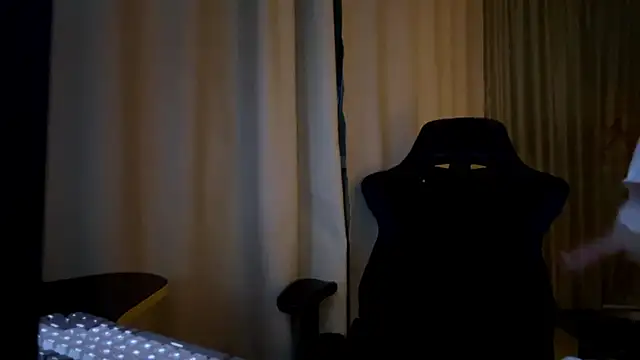 Sunshine_Kira webcam