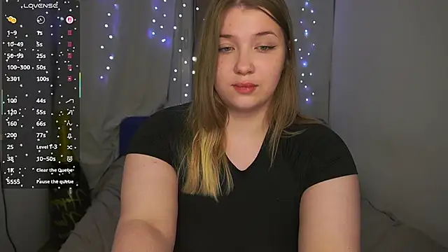 CuteSharloti webcam