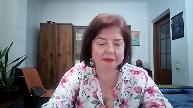 Violet_Pulse webcam