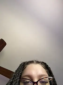 QueenNuttCollector webcam