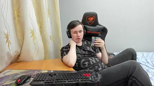 iliaskrislove webcam