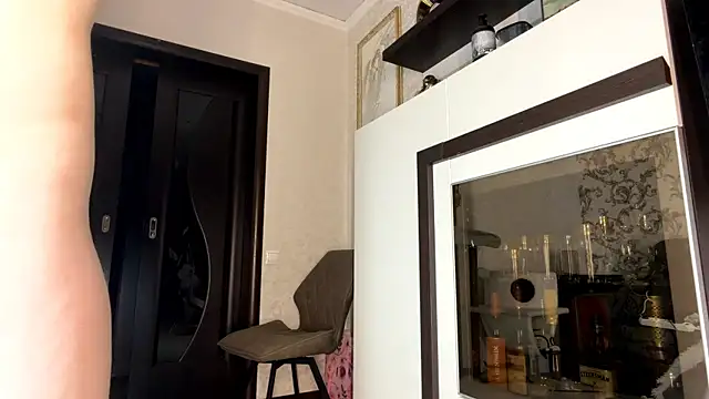 DreamyOlivia webcam