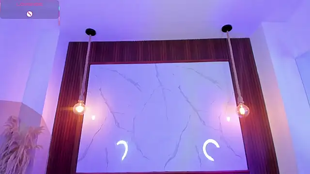 Eroticxcouple webcam
