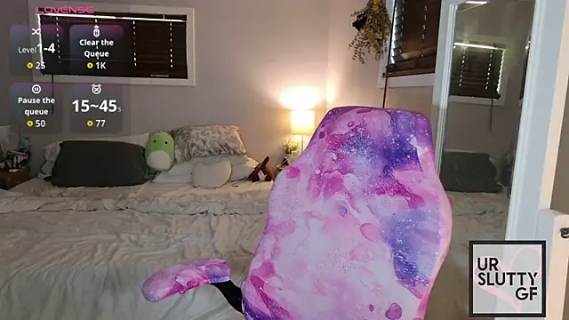 ursluttygf webcam