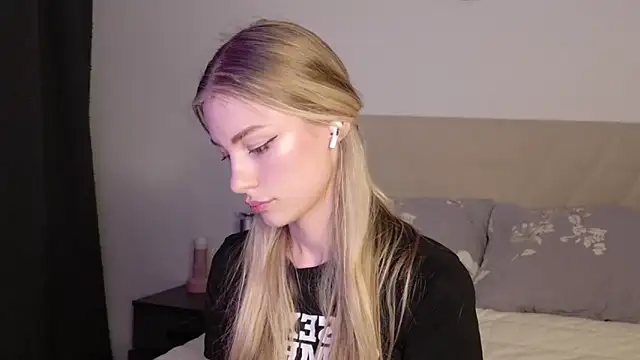 GabriellaOlsen webcam