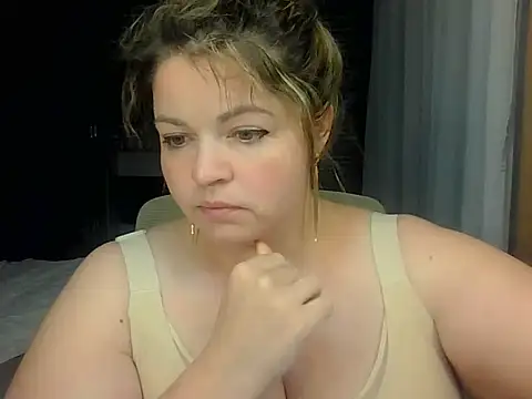 cute__cherry webcam