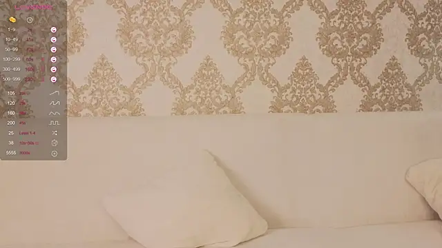 foxy_bloomm webcam